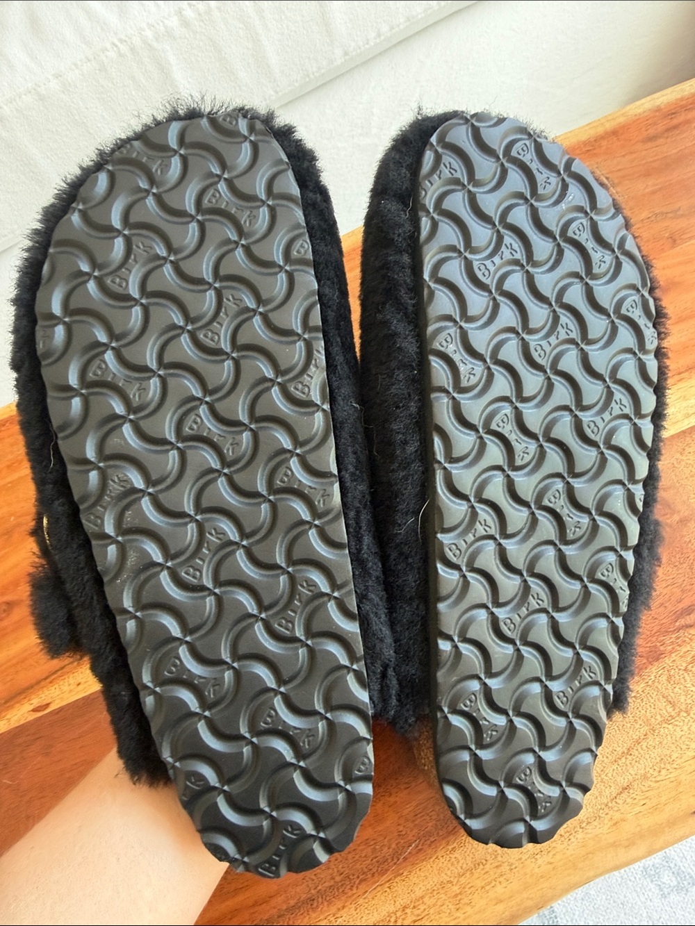 Birkenstock Boston Shearling Clog in black - Picture 4 of 5